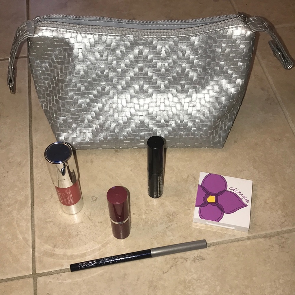 MIX AND MATCH #6 Clinique Travel Sizes/Samples